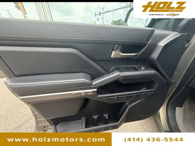 Used 2024 Toyota Tacoma TRD Sport AWD/4WD image 13