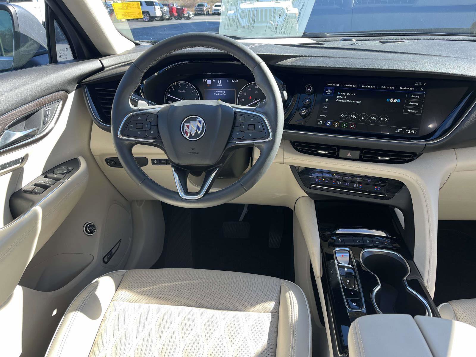 Used 2022 Buick Envision Avenir w/ Technology Package II image 12