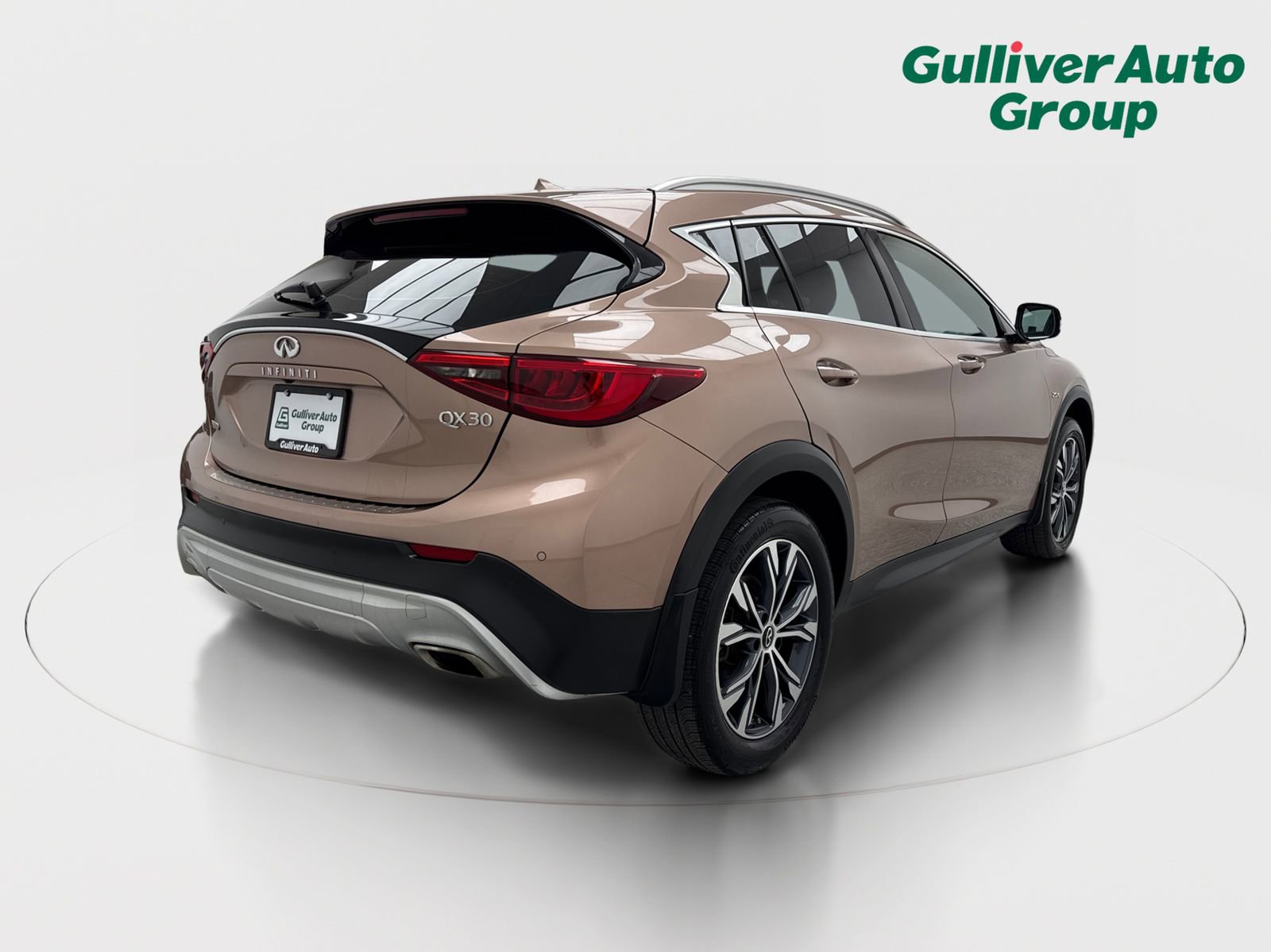 Used 2018 INFINITI QX30 Premium w/ Navigation Package AWD/4WD image 8