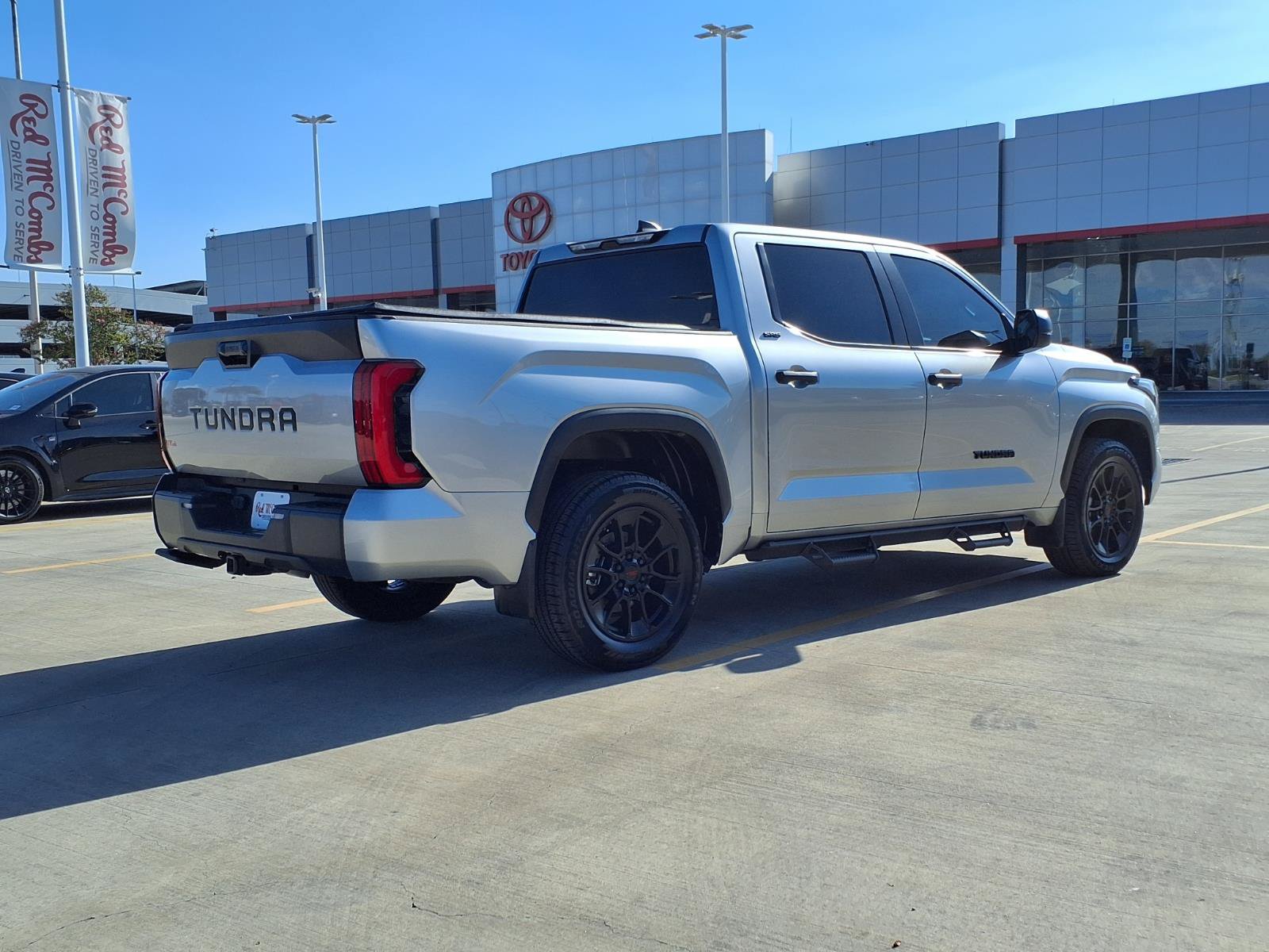 Used 2025 Toyota Tundra SR5 RWD image 5