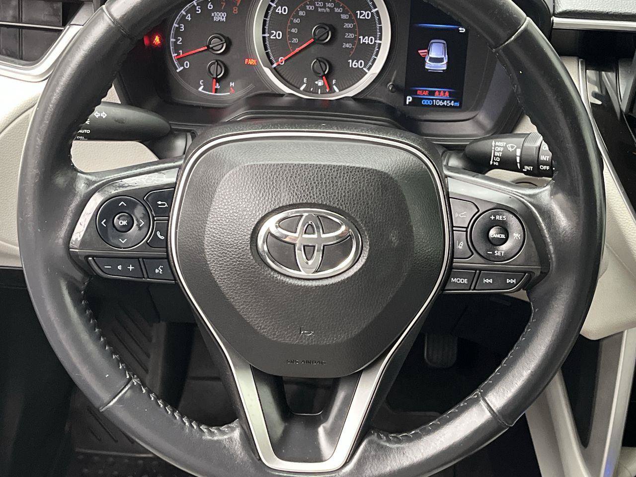 Used 2022 Toyota Corolla Cross LE AWD/4WD image 12