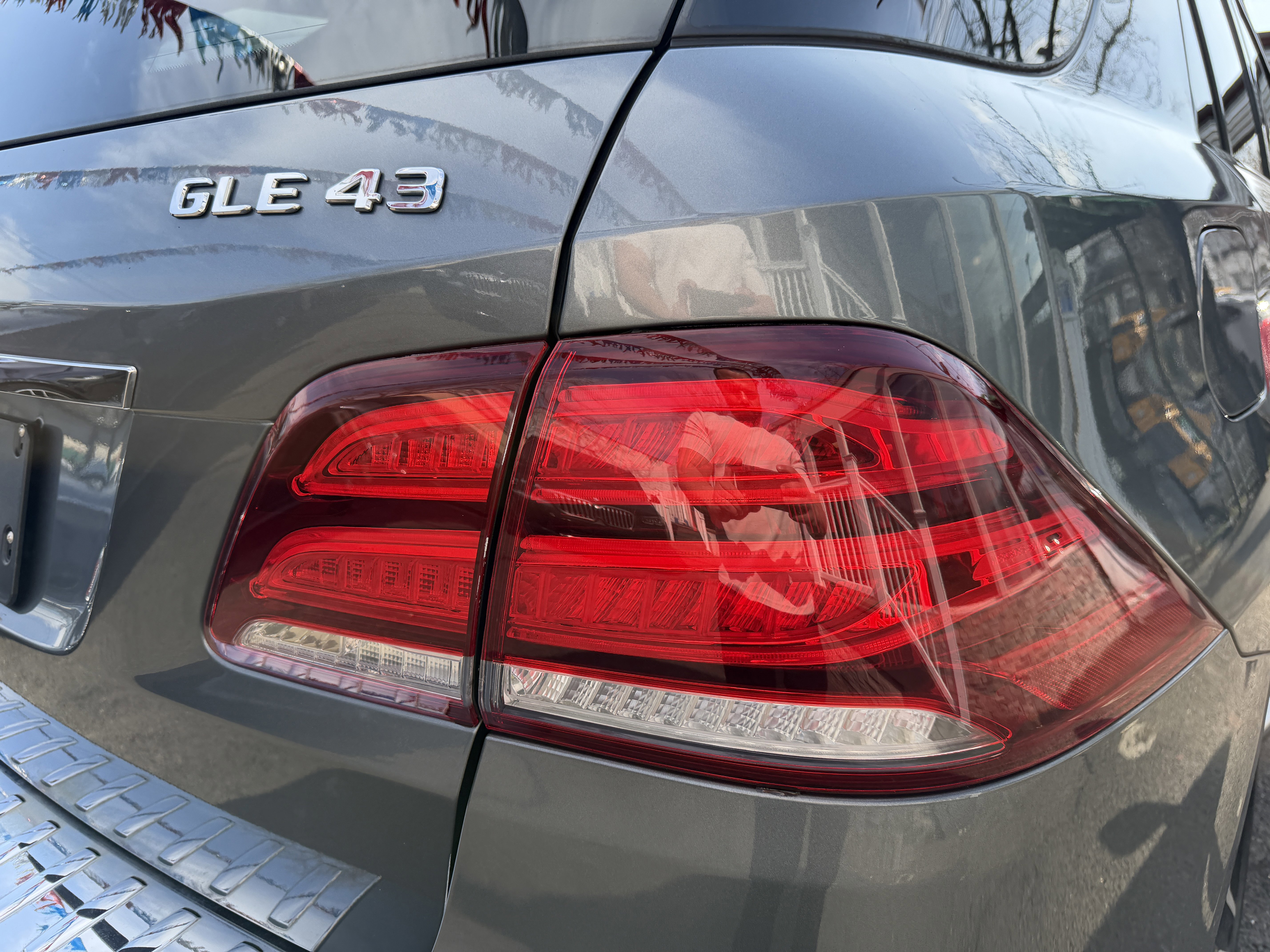 Used 2018 Mercedes-Benz GLE 43 AMG 4MATIC image 18