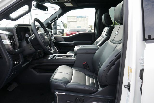 New 2026 Ford F250 Platinum image 2