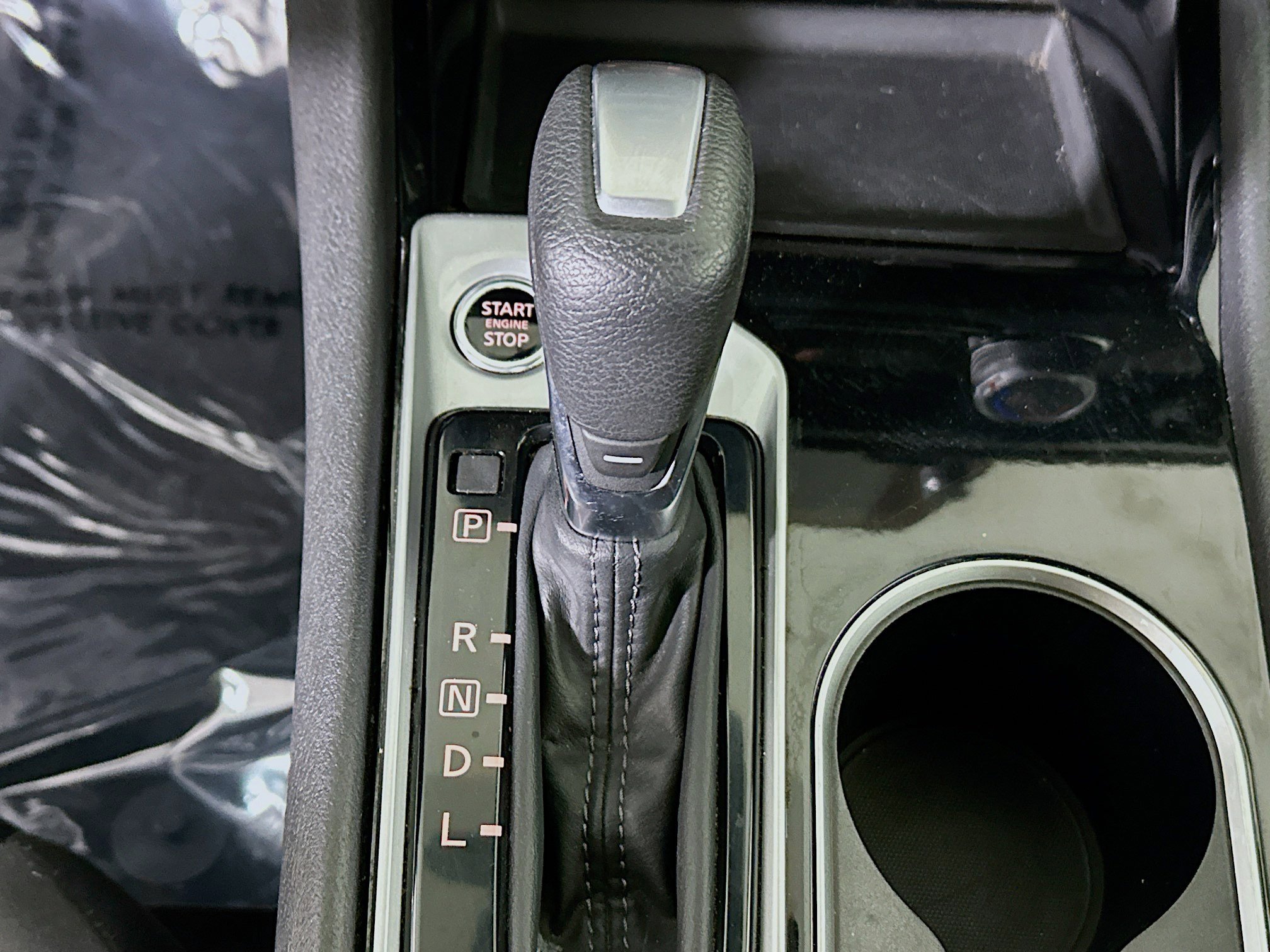 Used 2024 Nissan Altima 2.5 SV FWD image 21
