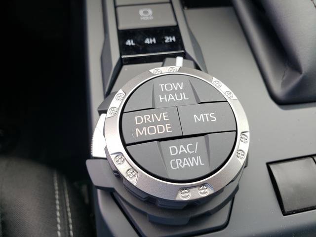 New 2025 Toyota Tacoma TRD Off-Road image 20