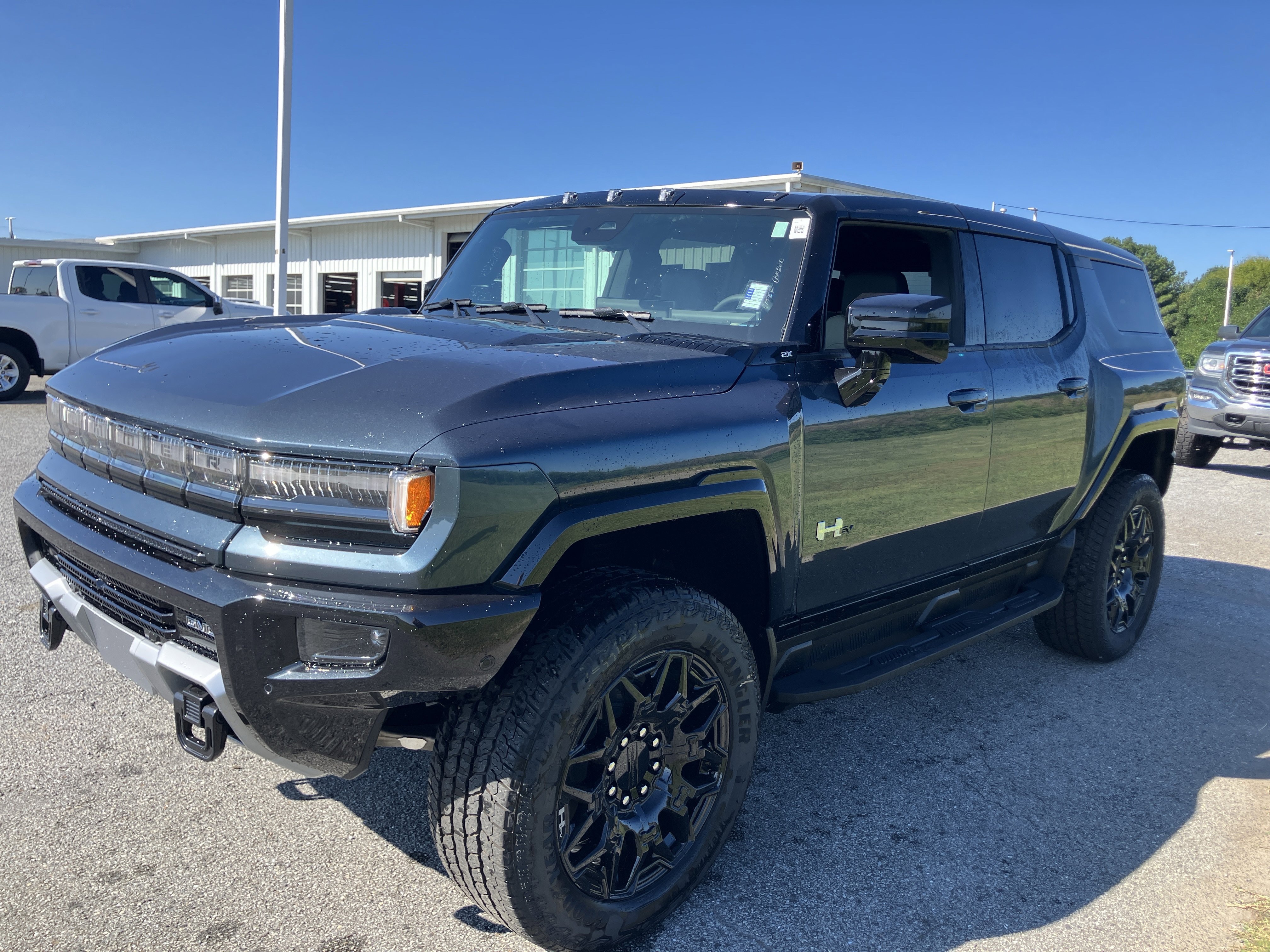 New 2026 GMC Hummer EV SUV