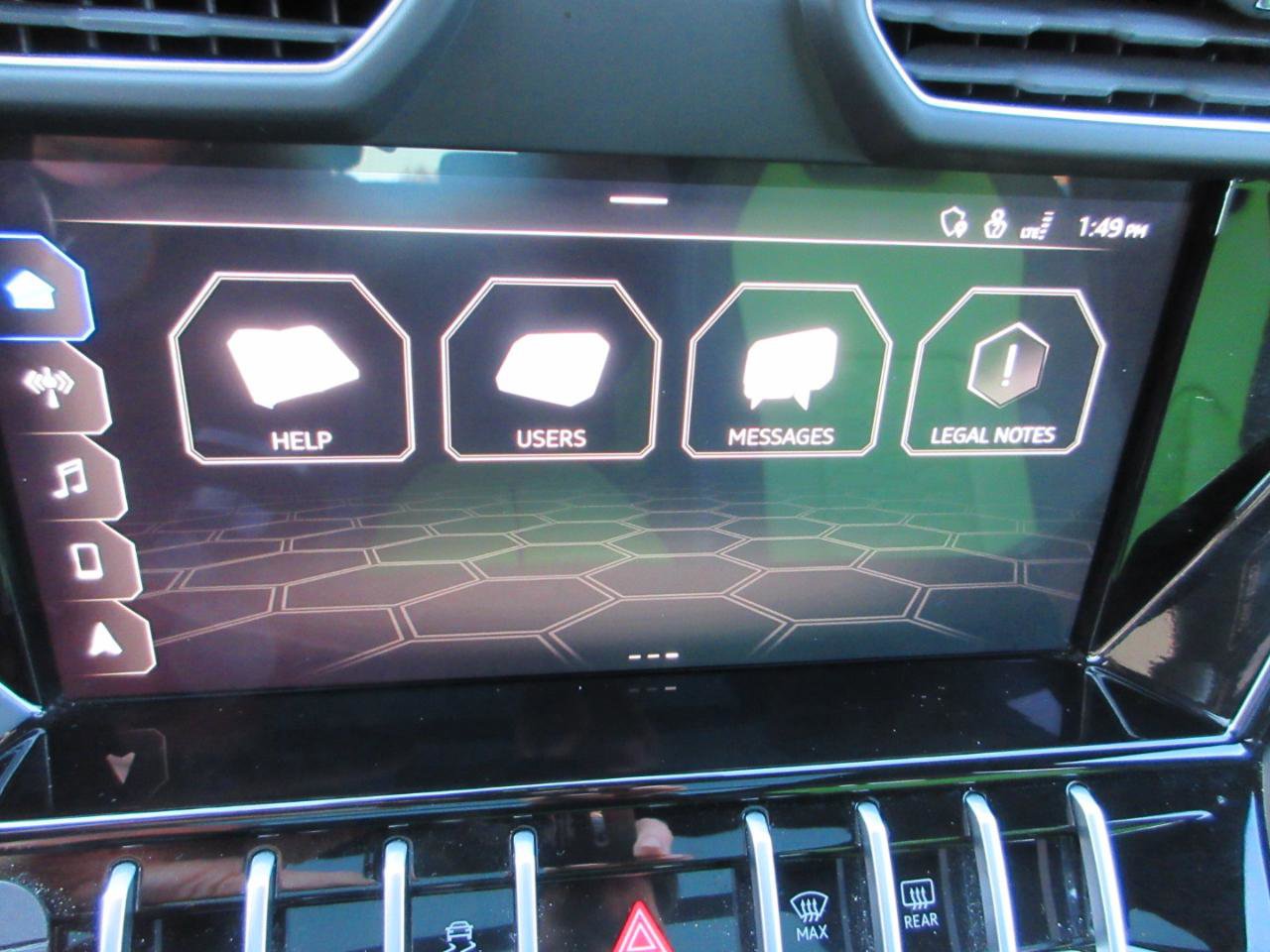 Used 2022 Lamborghini Urus image 64