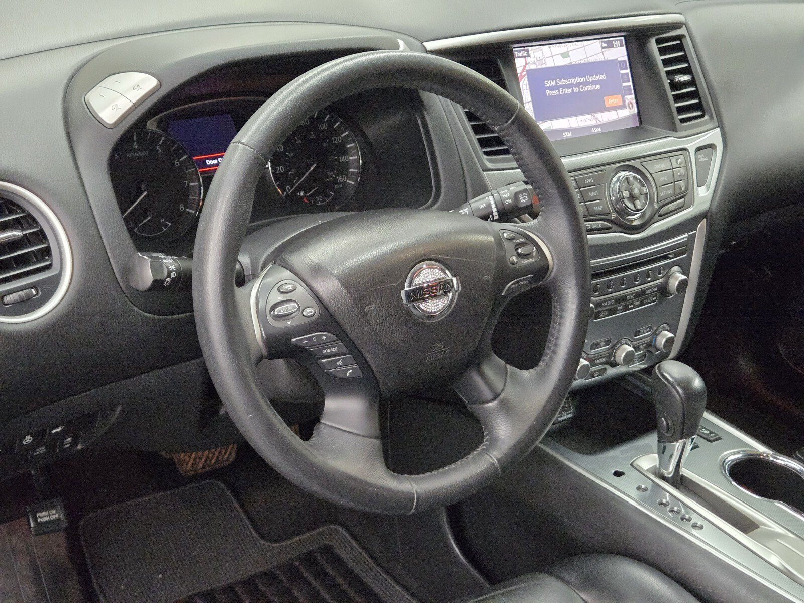 Used 2019 Nissan Pathfinder SL FWD image 16