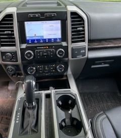 Used 2019 Ford F150 Lariat AWD/4WD image 10