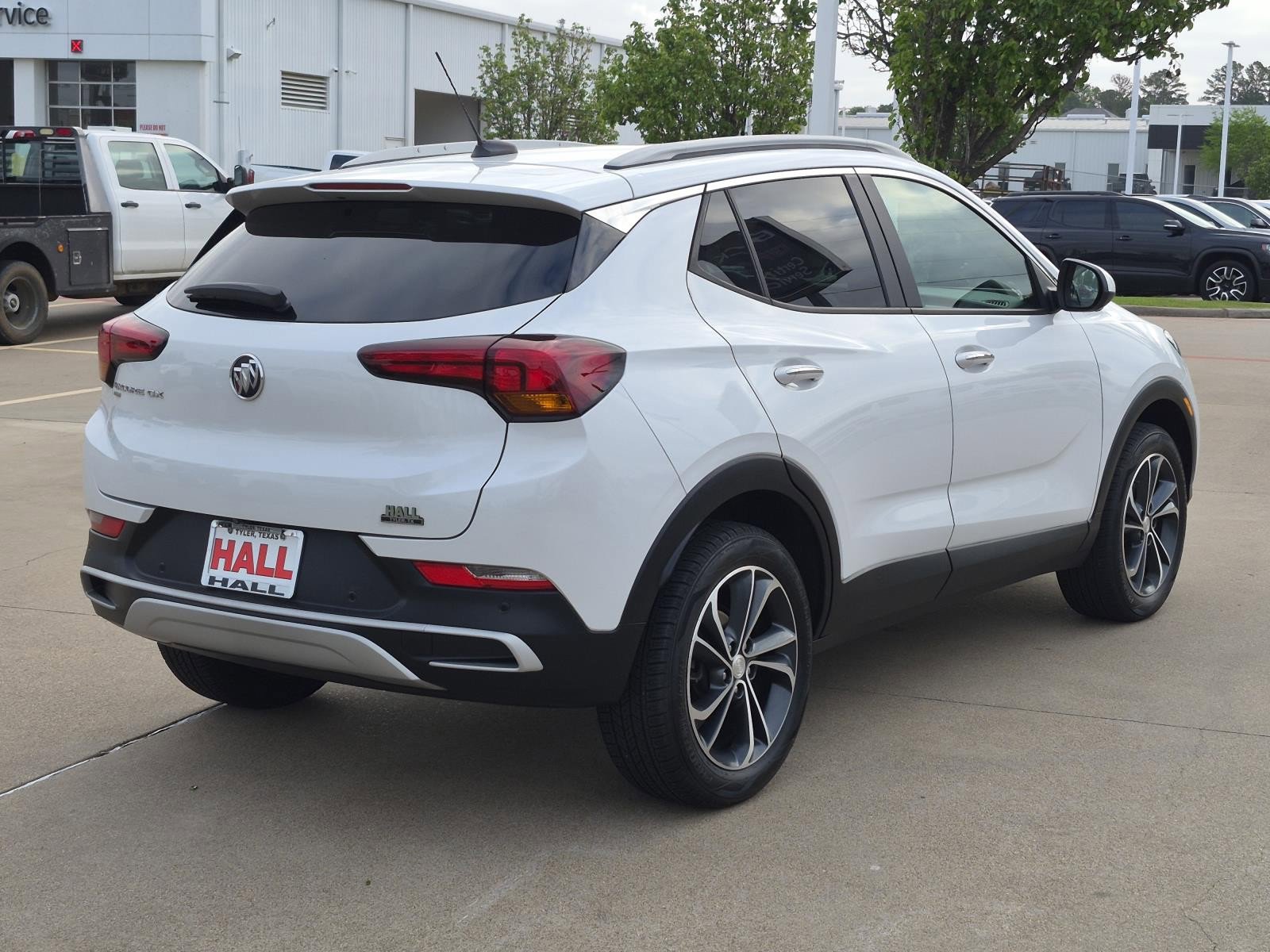 Certified 2020 Buick Encore GX Select w/ Advanced Technology Package AWD/4WD image 6