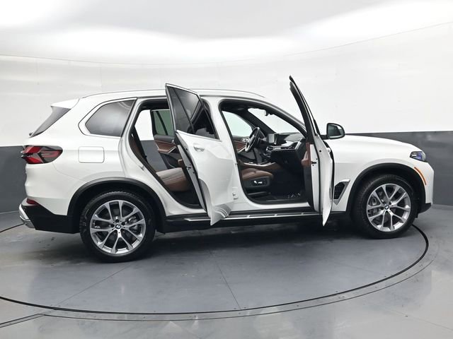 Used 2025 BMW X5 xDrive40i image 35