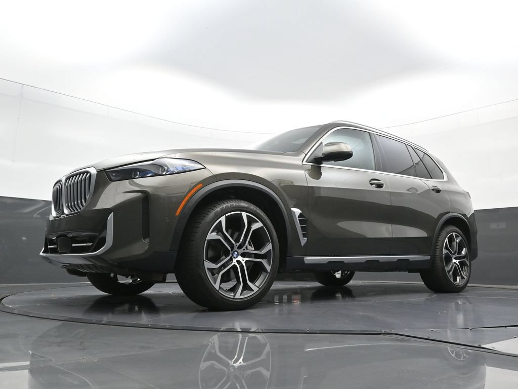 Used 2026 BMW X5 xDrive40i AWD/4WD image 24