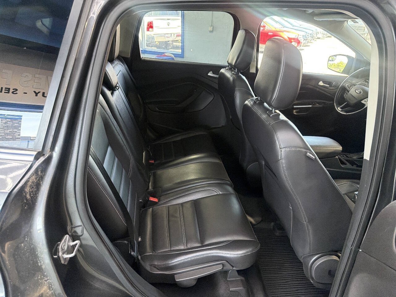 Used 2018 Ford Escape SEL w/ Canadian Touring Package FWD image 20
