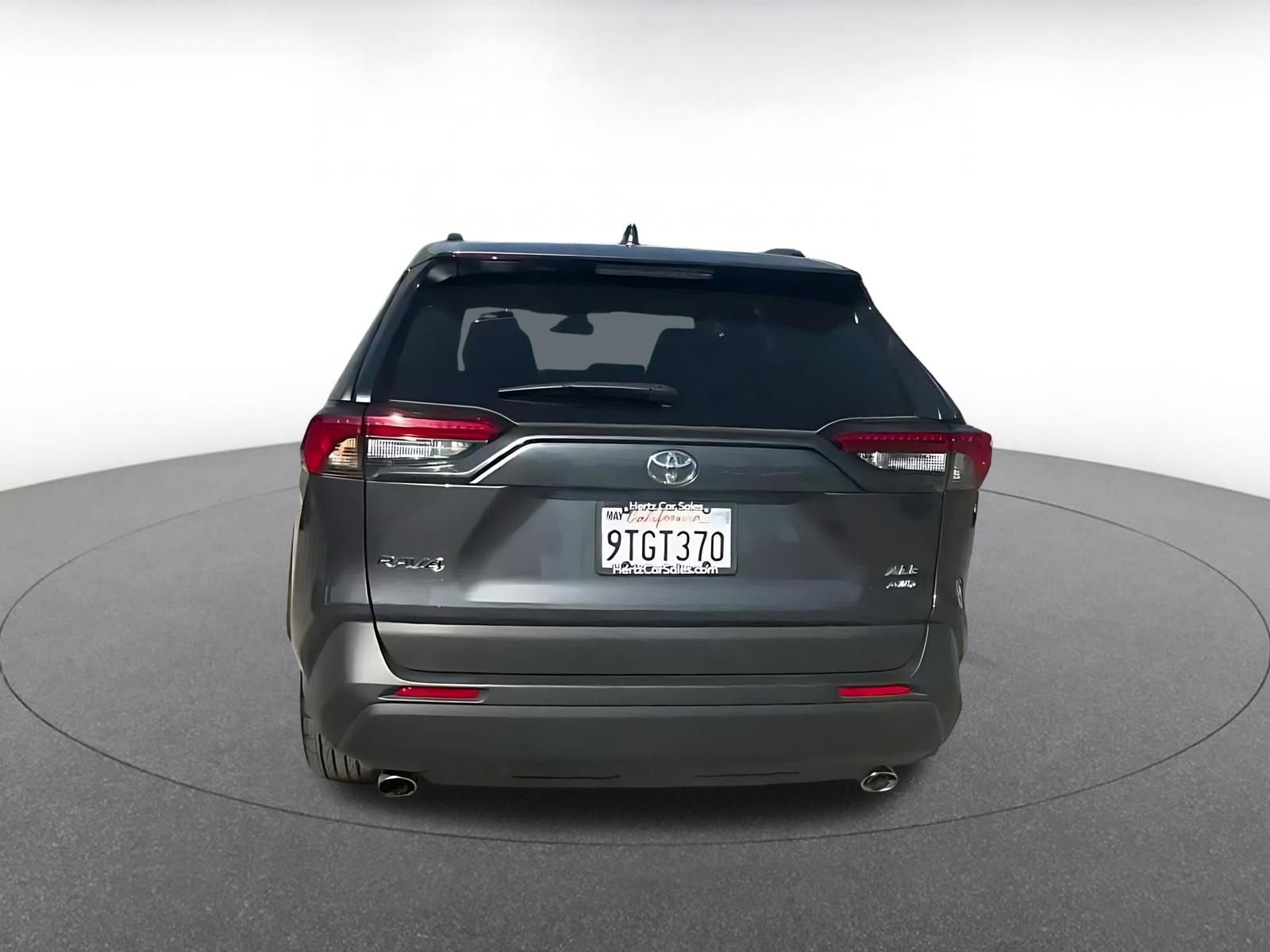 Used 2025 Toyota RAV4 XLE w/ Convenience Package image 12