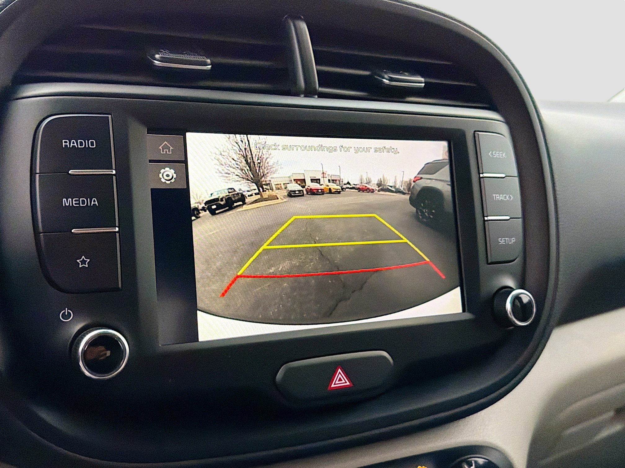 Used 2025 Kia Soul LX image 18