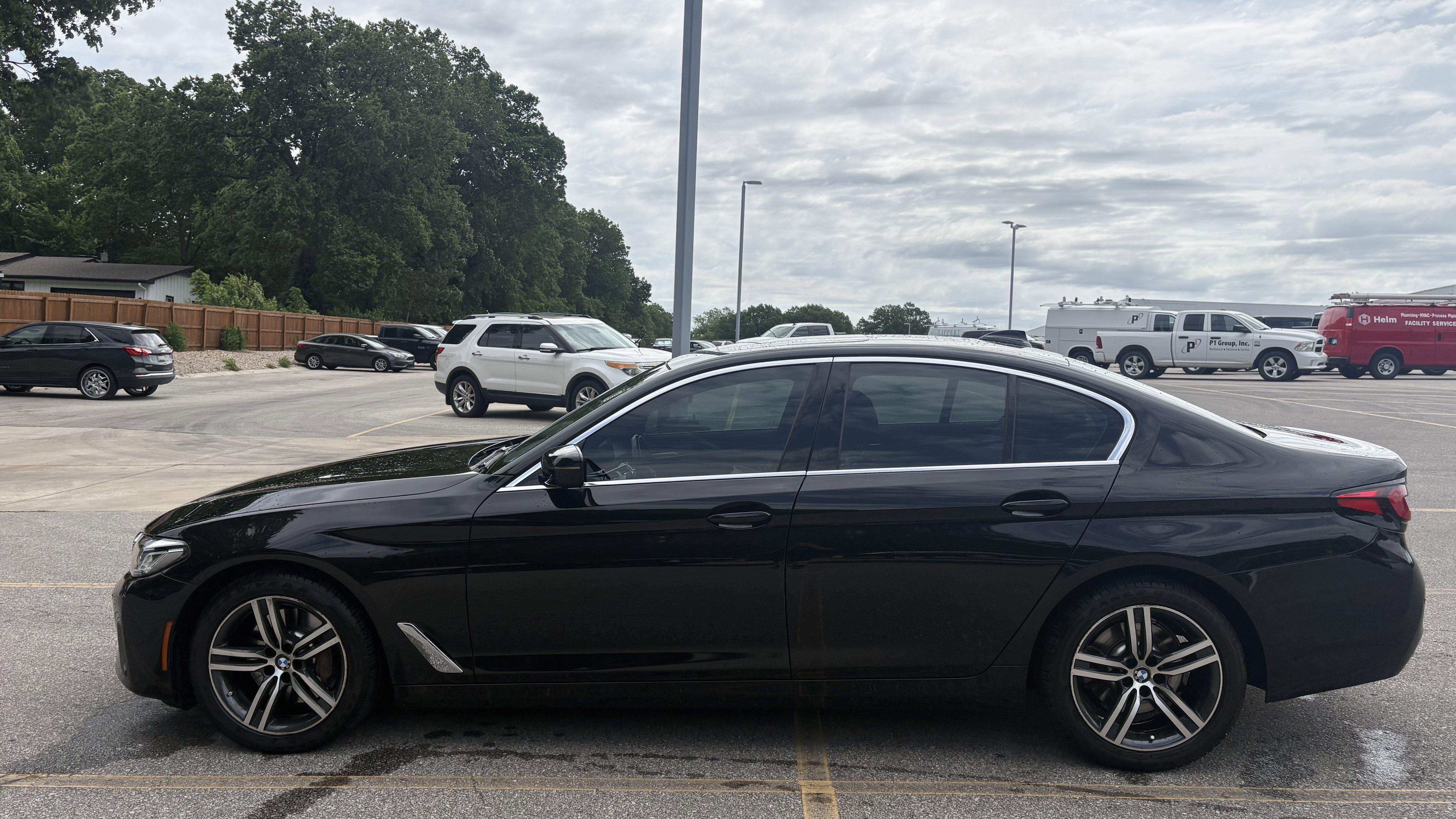 Used 2021 BMW 530i xDrive w/ Convenience Package AWD/4WD image 7