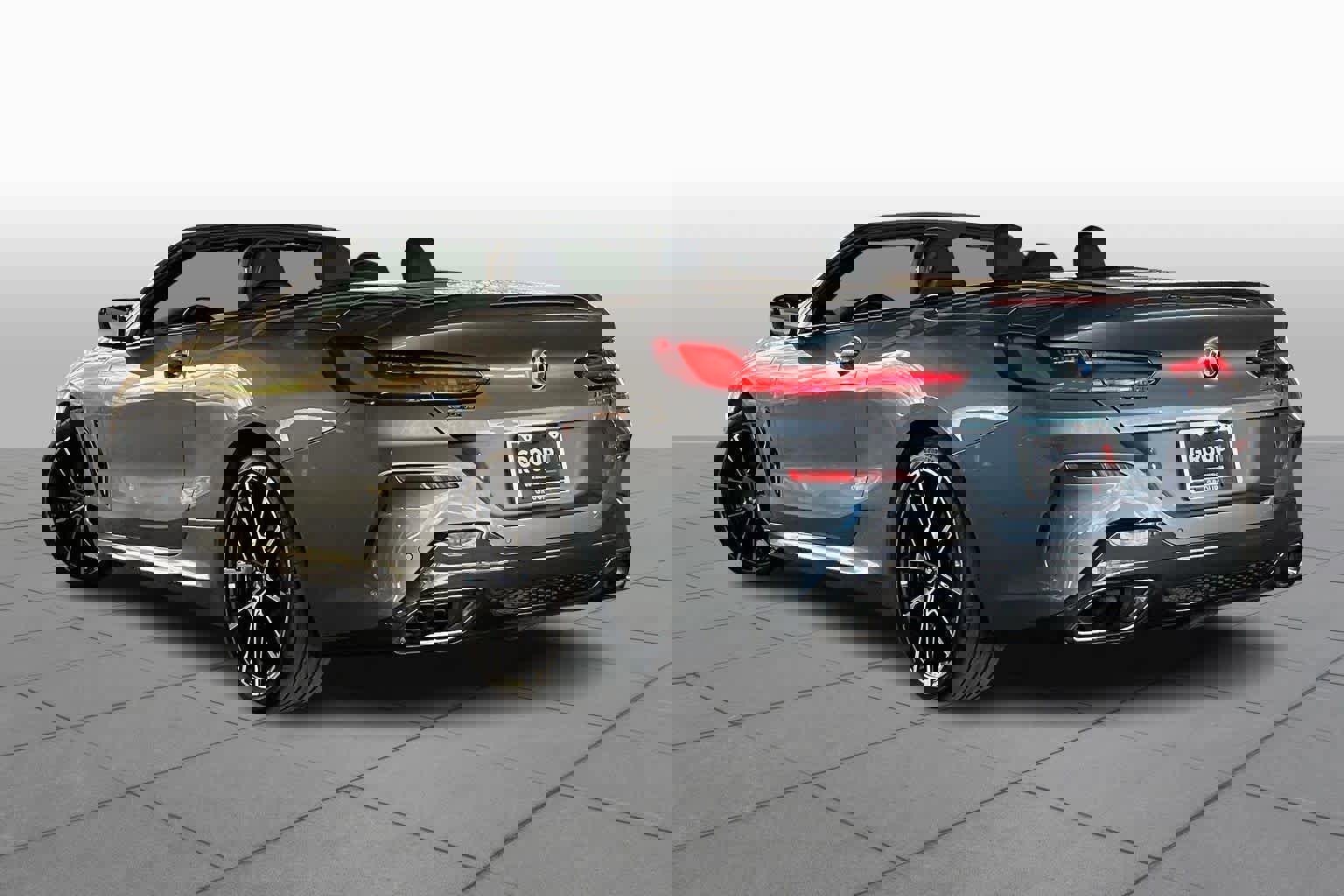 Used 2024 BMW M850i xDrive Convertible image 11