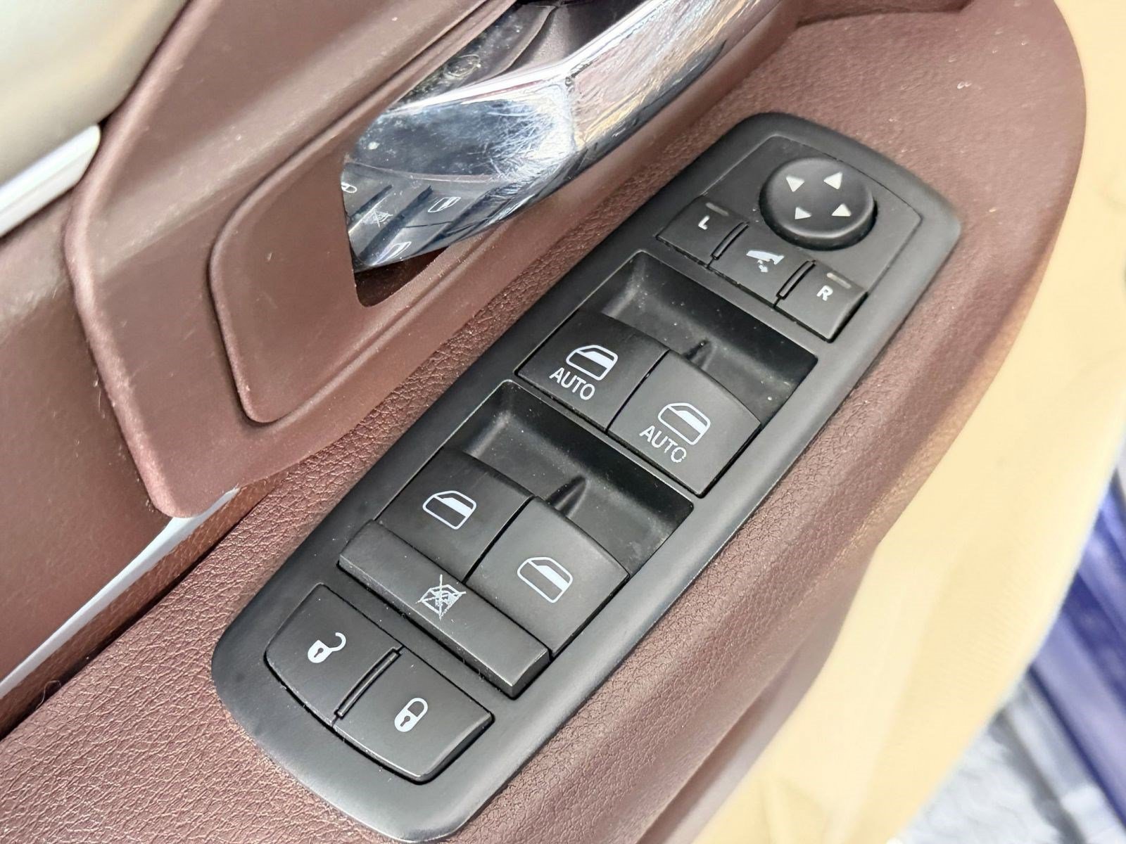Used 2016 RAM 1500 Lone Star RWD image 9
