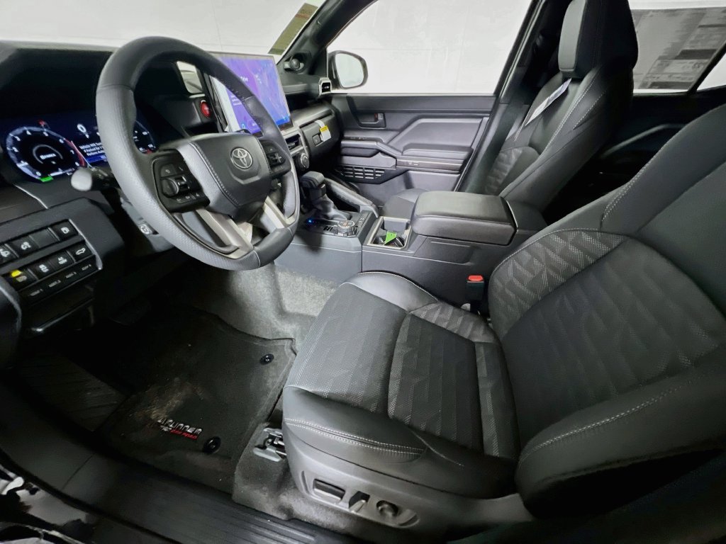 New 2026 Toyota 4Runner TRD Off-Road Premium AWD/4WD image 12