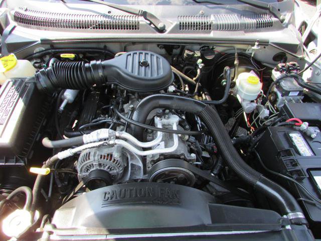 Used 1999 Dodge Durango SLT image 23