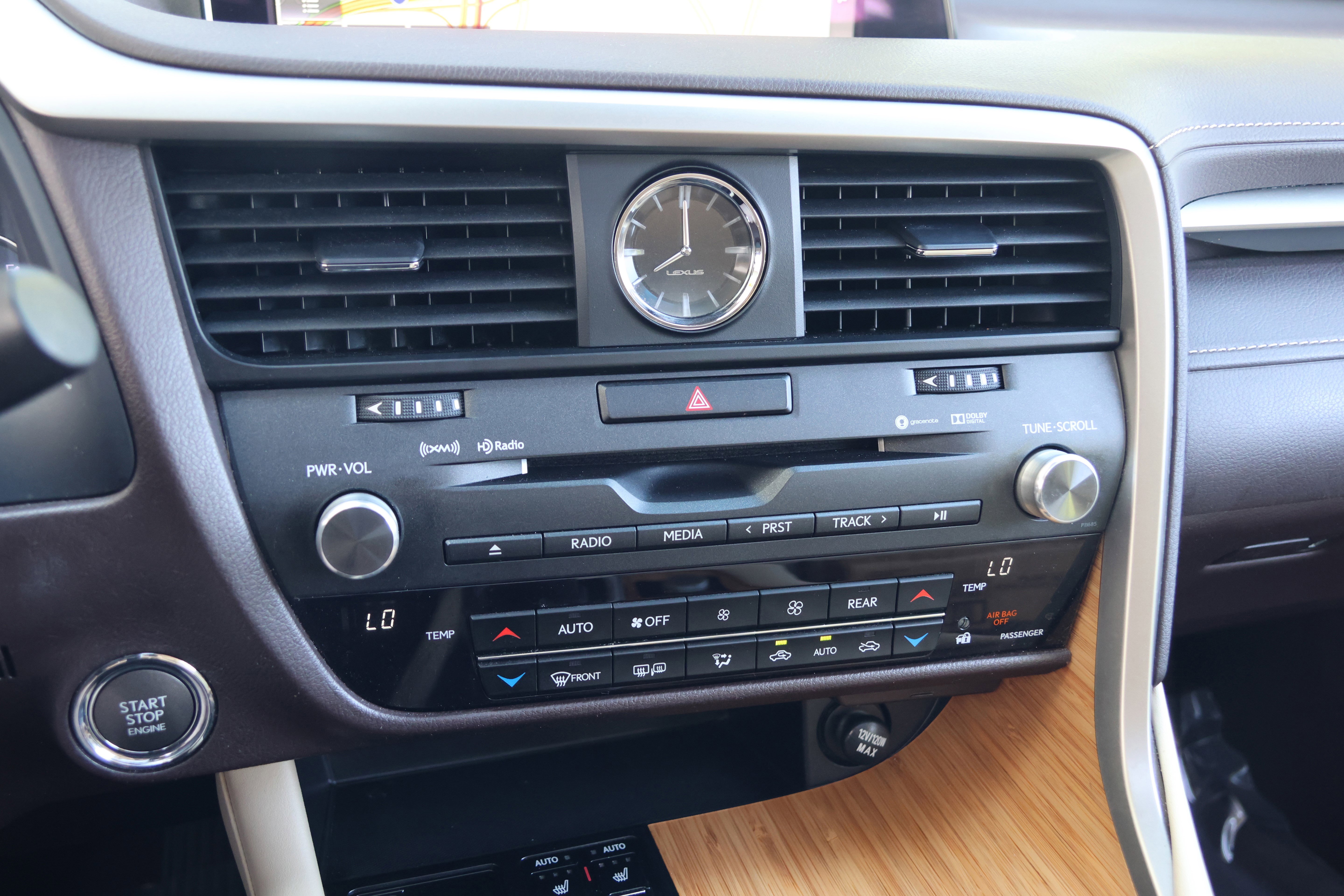 Used 2018 Lexus RX 350L FWD image 25