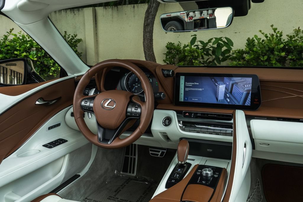 Used 2026 Lexus LC 500 Convertible w/ Inspiration Series RWD image 26