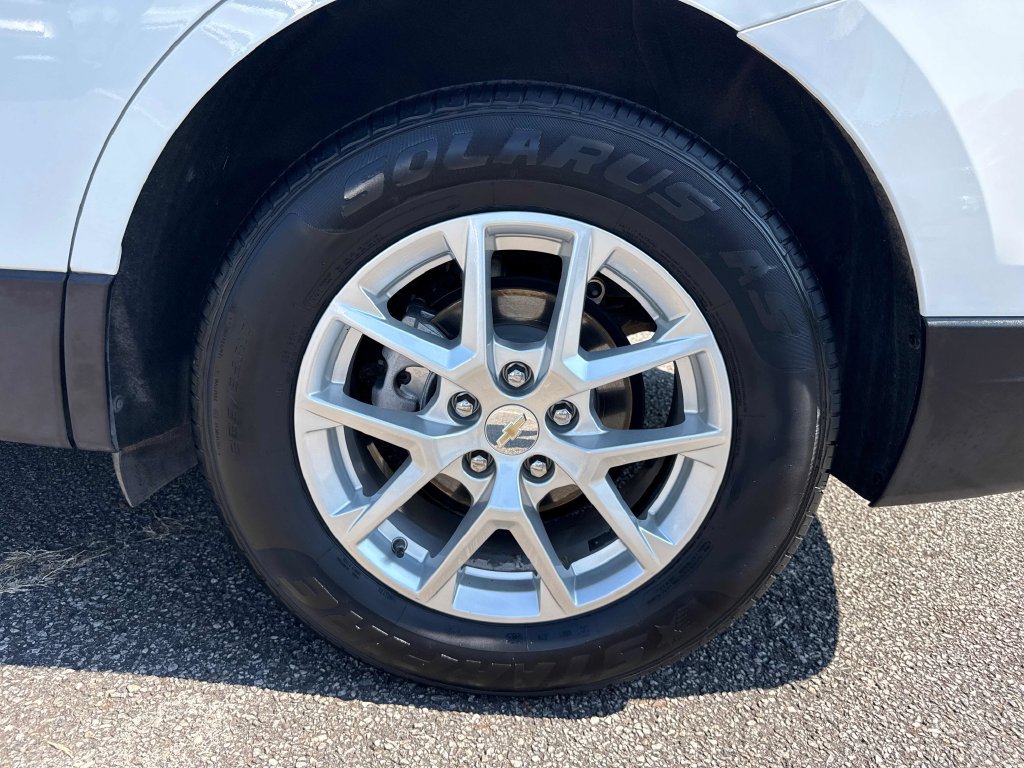 Used 2024 Chevrolet Equinox LT AWD/4WD image 32