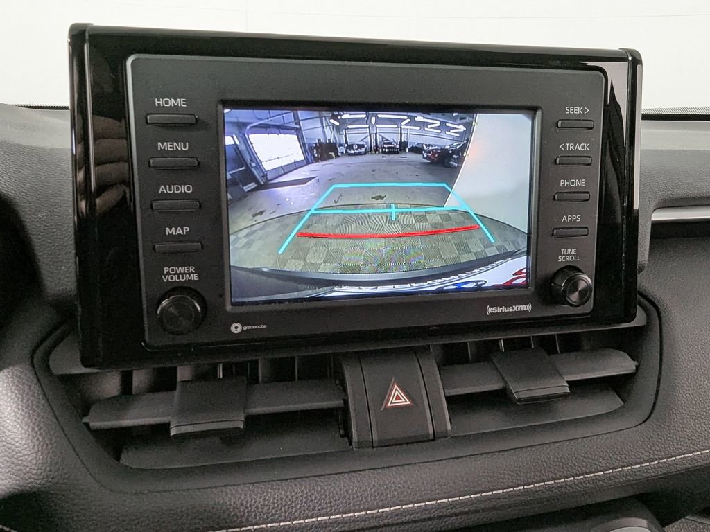 Used 2021 Toyota RAV4 XLE image 30