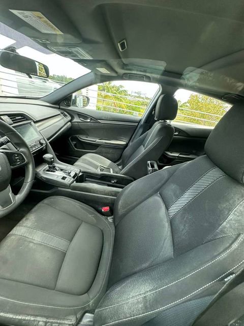 Used 2018 Honda Civic EX image 12