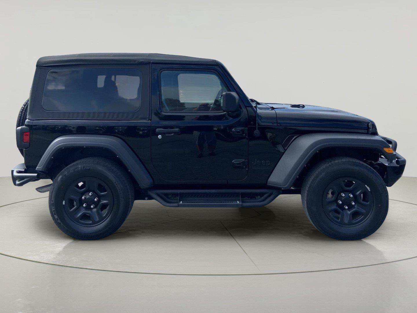 Used 2022 Jeep Wrangler Sport AWD/4WD image 8