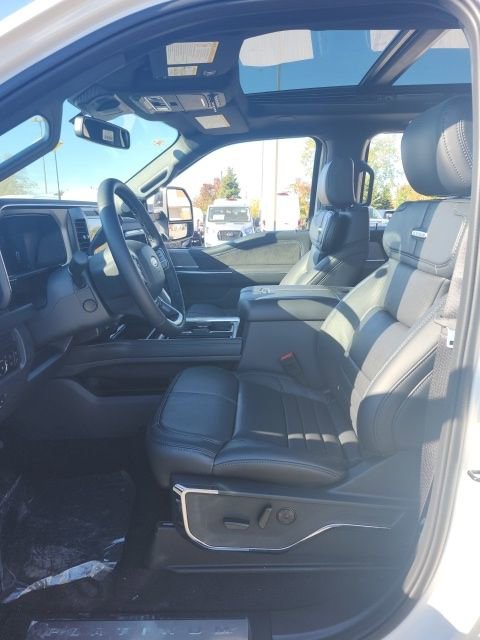 New 2026 Ford F250 Platinum image 34