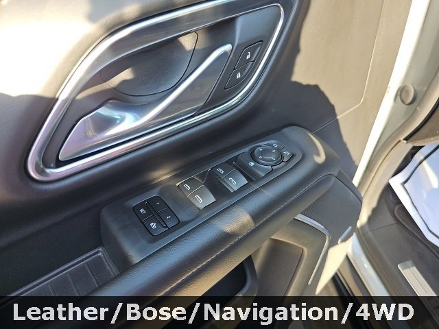 Used 2023 Chevrolet Suburban LT image 15