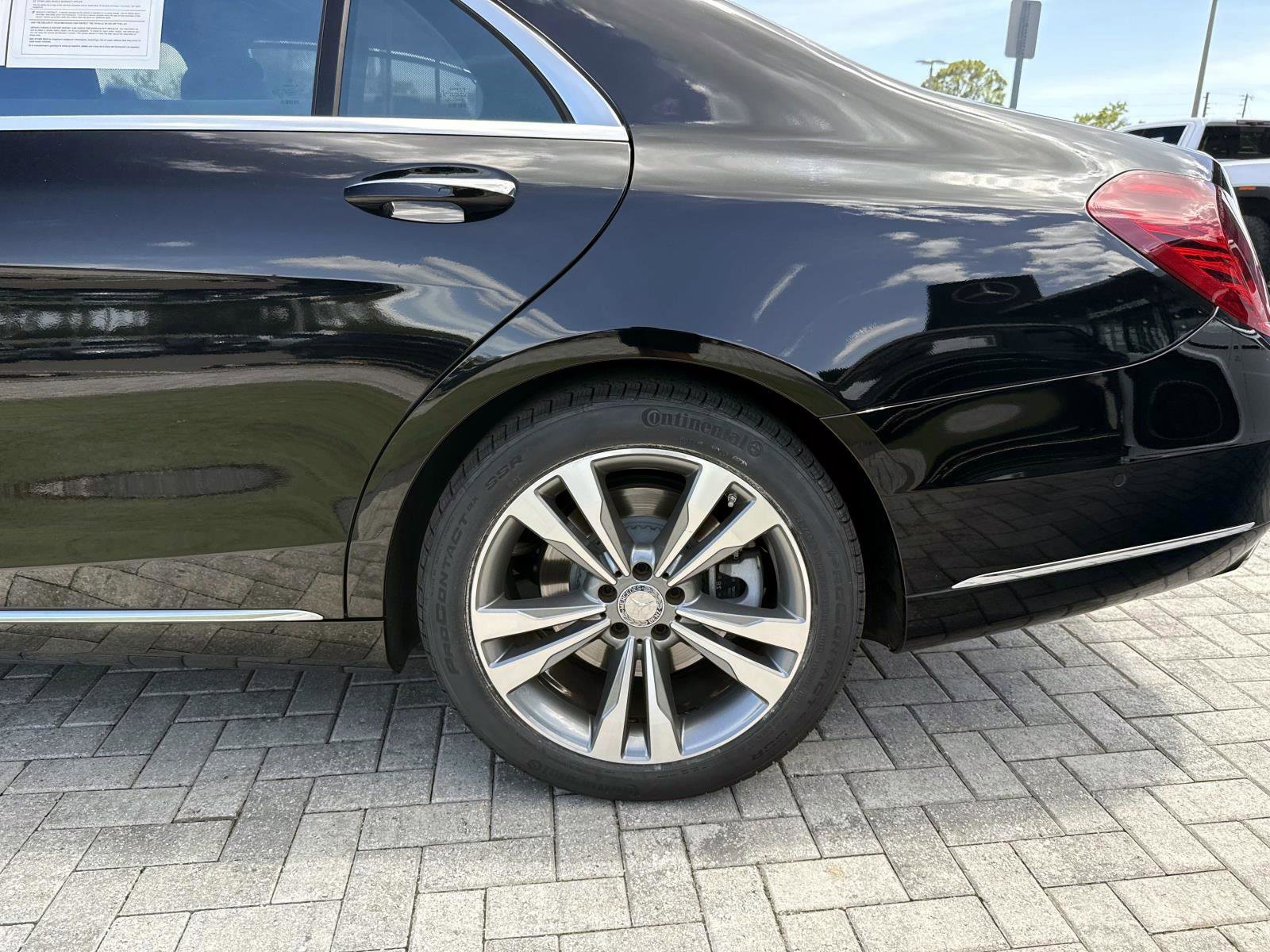 Certified 2015 Mercedes-Benz S 550 Sedan image 10