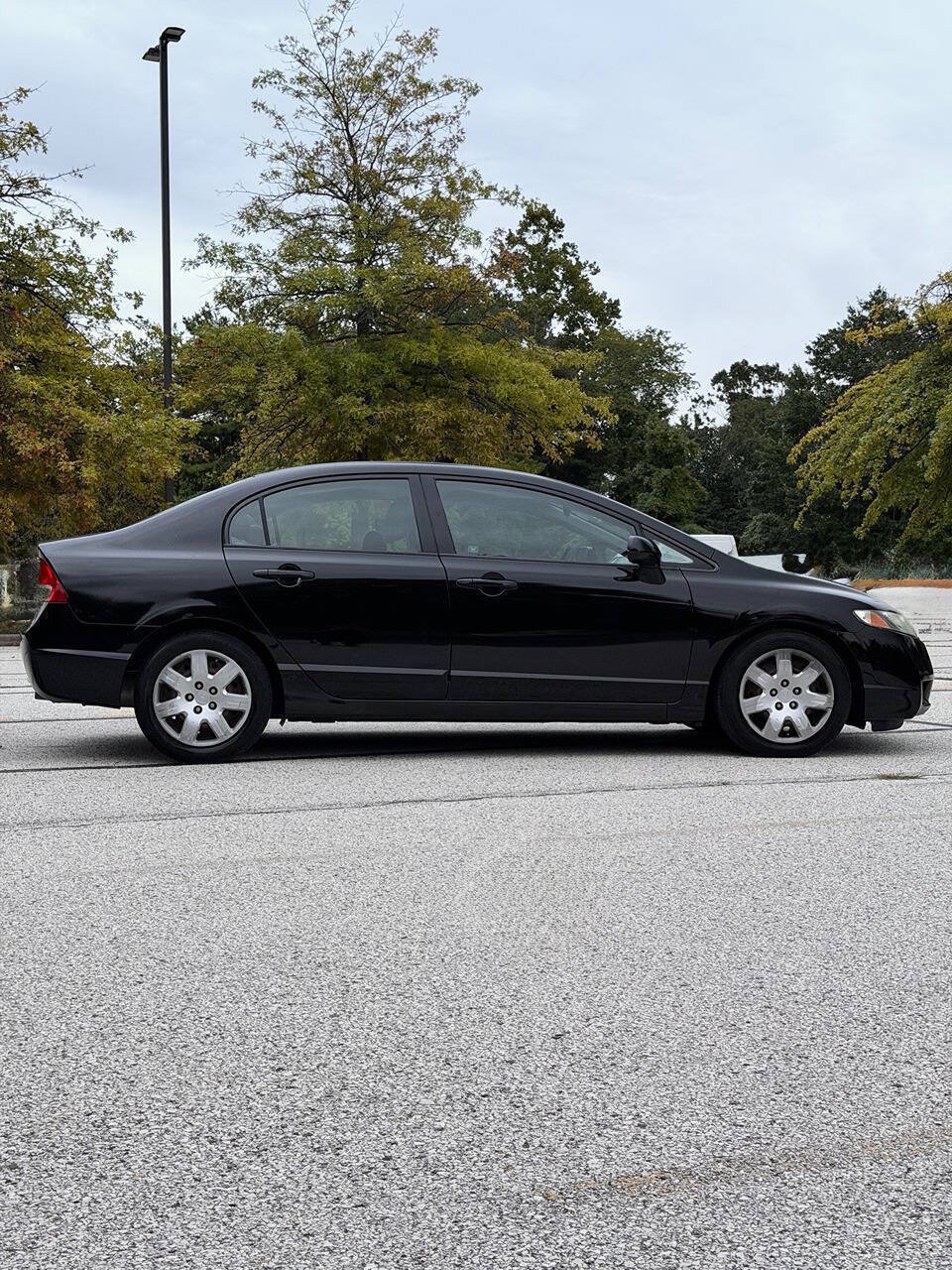 Used 2011 Honda Civic LX image 9