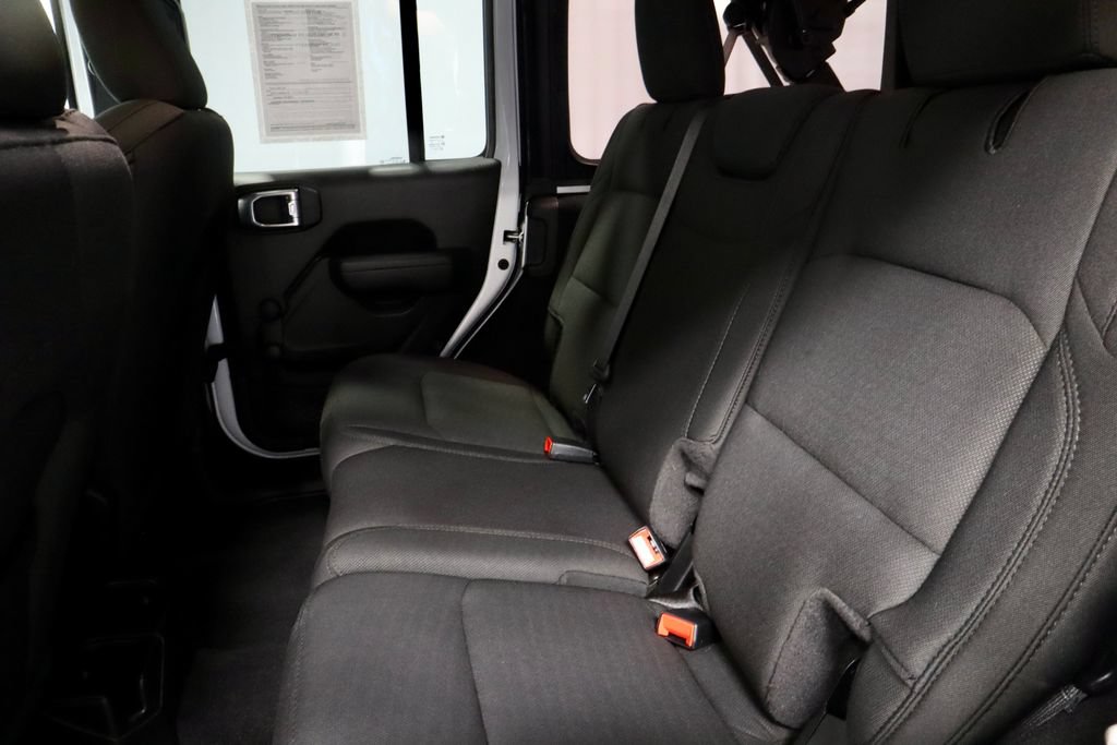 Used 2022 Jeep Wrangler Unlimited Sport AWD/4WD image 21