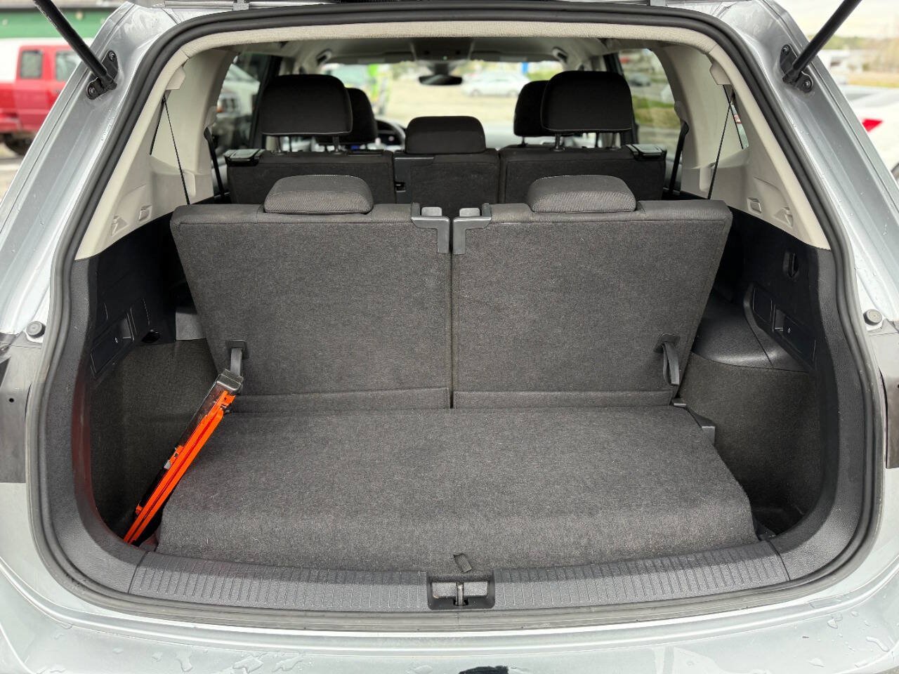 Used 2024 Volkswagen Tiguan S FWD image 17