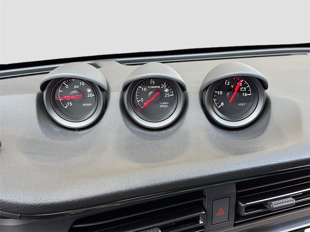 Used 2024 Nissan Z Performance w/ Floor Mat Package image 18