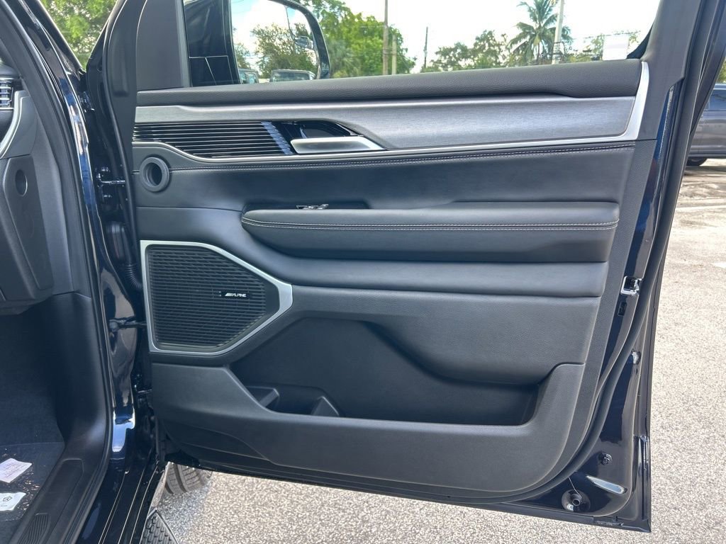New 2025 Jeep Wagoneer Series II image 26
