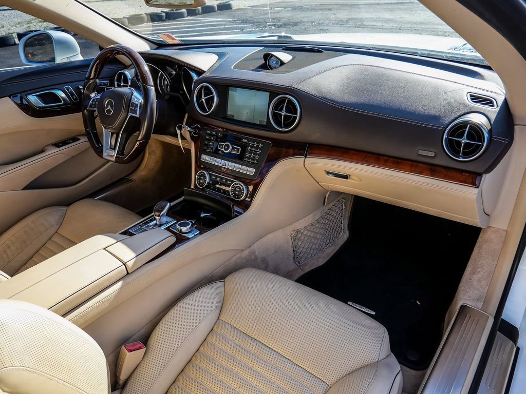 Used 2015 Mercedes-Benz SL 400 image 19