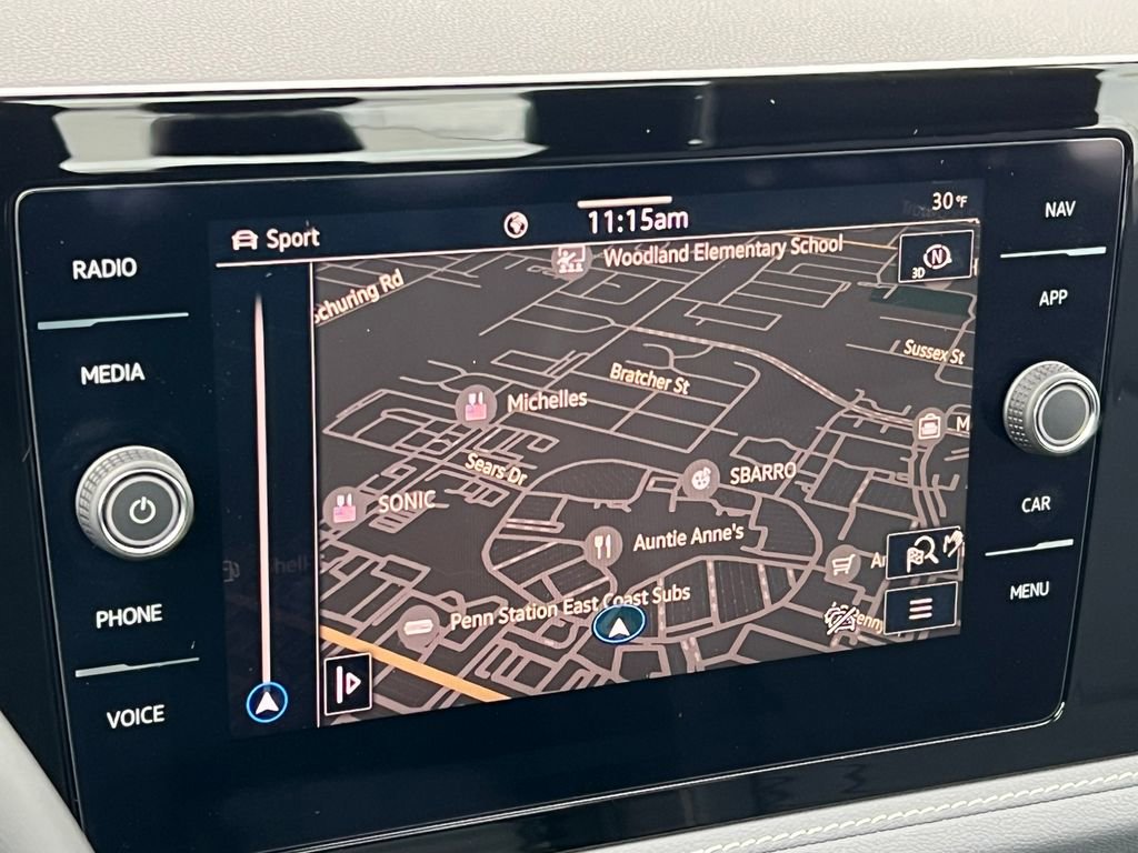 Used 2025 Volkswagen Jetta SEL image 25