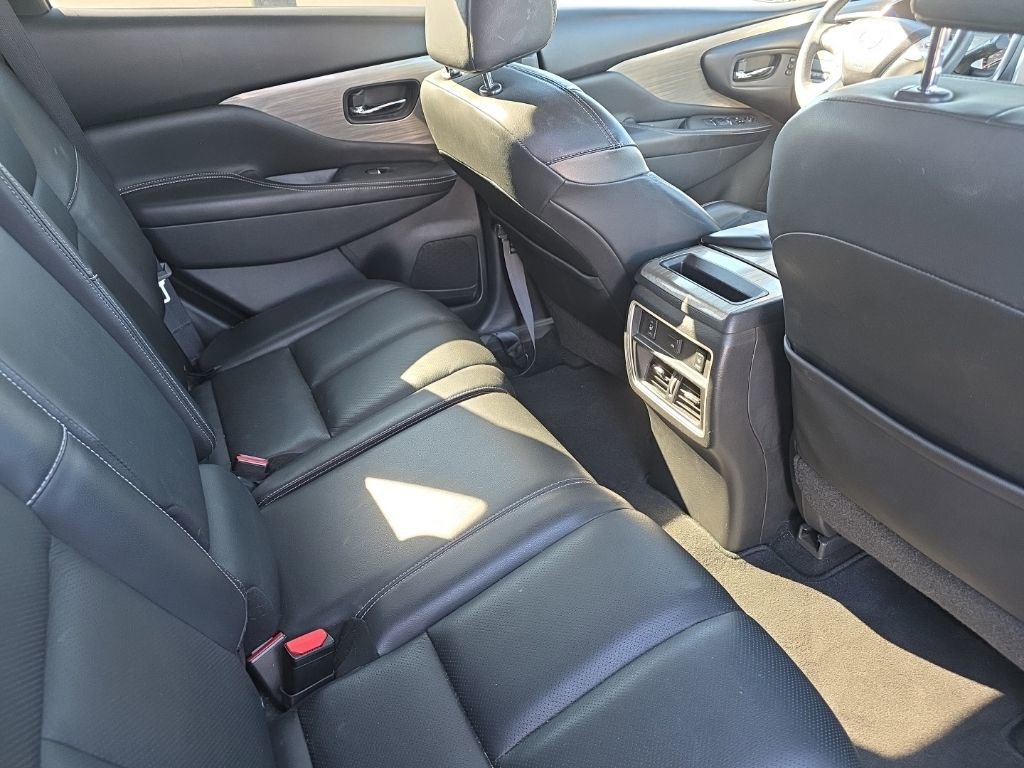 Used 2018 Nissan Murano Platinum w/ Cargo Package image 15