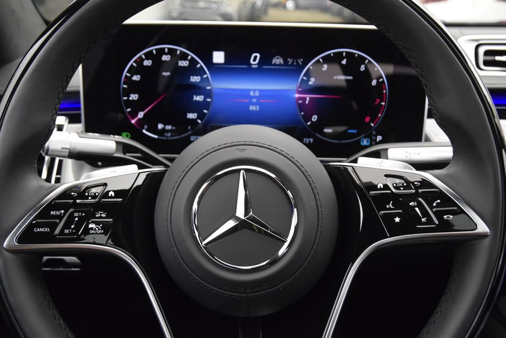 Used 2025 Mercedes-Benz S 580 4MATIC Sedan image 23