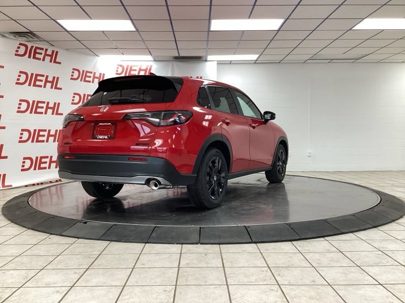 New 2026 Honda HR-V Sport image 7