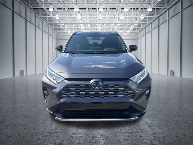 Used 2020 Toyota RAV4 XSE w/ XSE Grade Weather Package AWD/4WD image 8