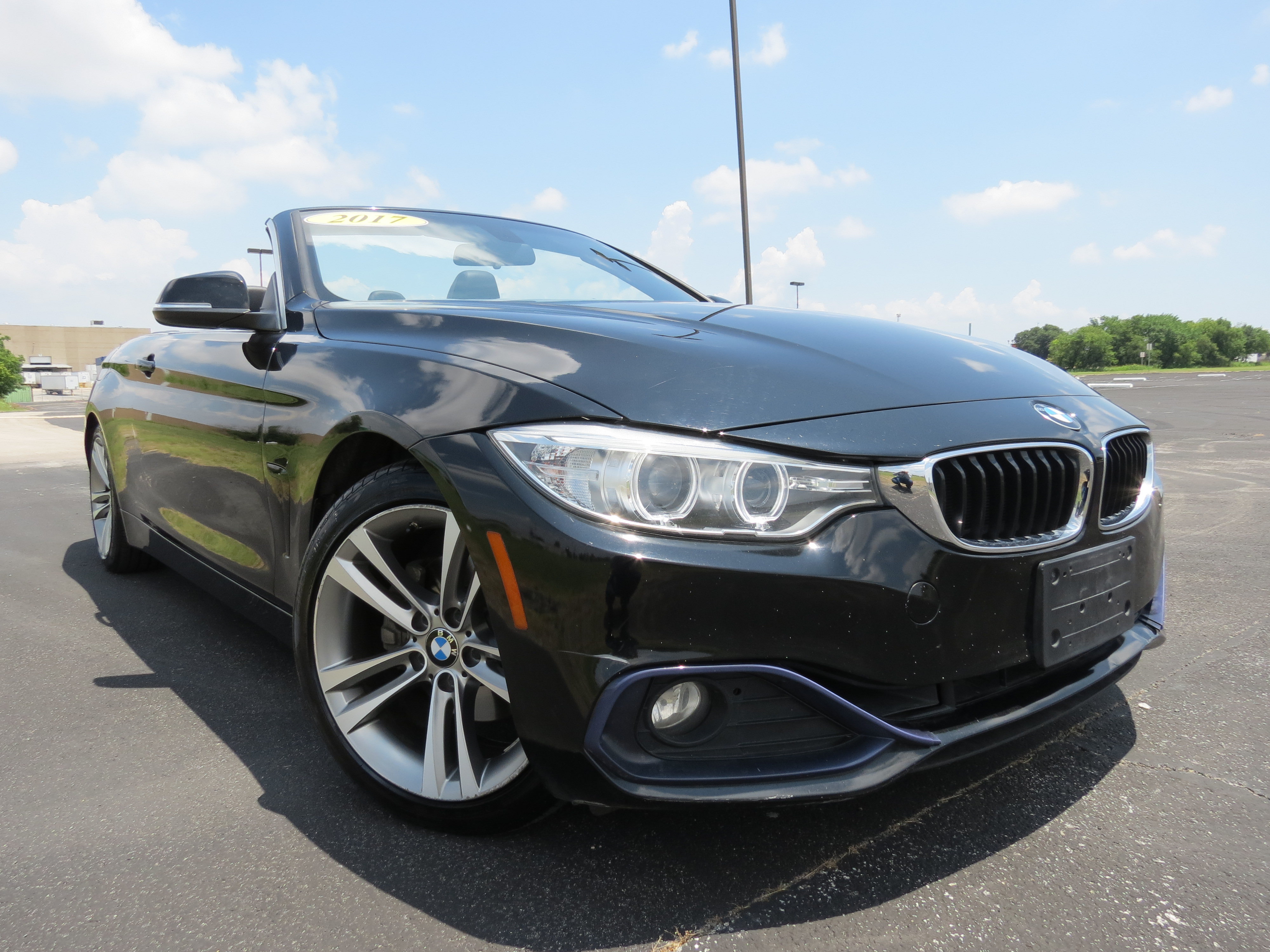 Used 2017 BMW 430i Convertible RWD image 3