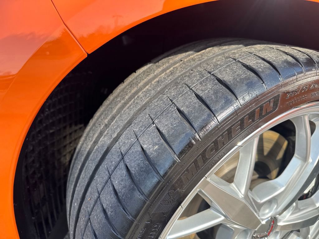 Used 2023 Chevrolet Corvette Stingray Premium Conv w/ Z51 Performance Package image 23