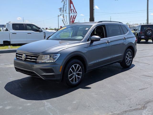 Used 2019 Volkswagen Tiguan SE AWD/4WD image 3