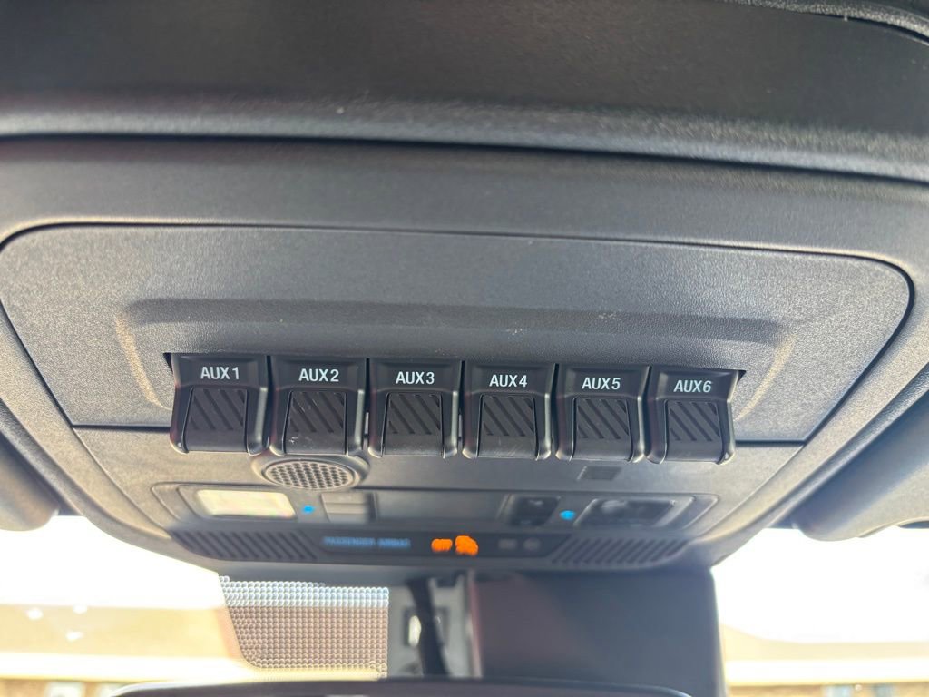 Used 2024 Ford Bronco Wildtrak image 32