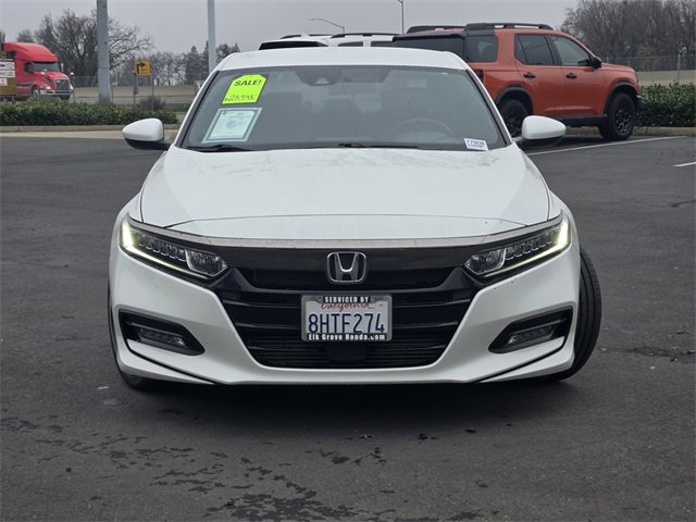 Used 2019 Honda Accord Sport image 2