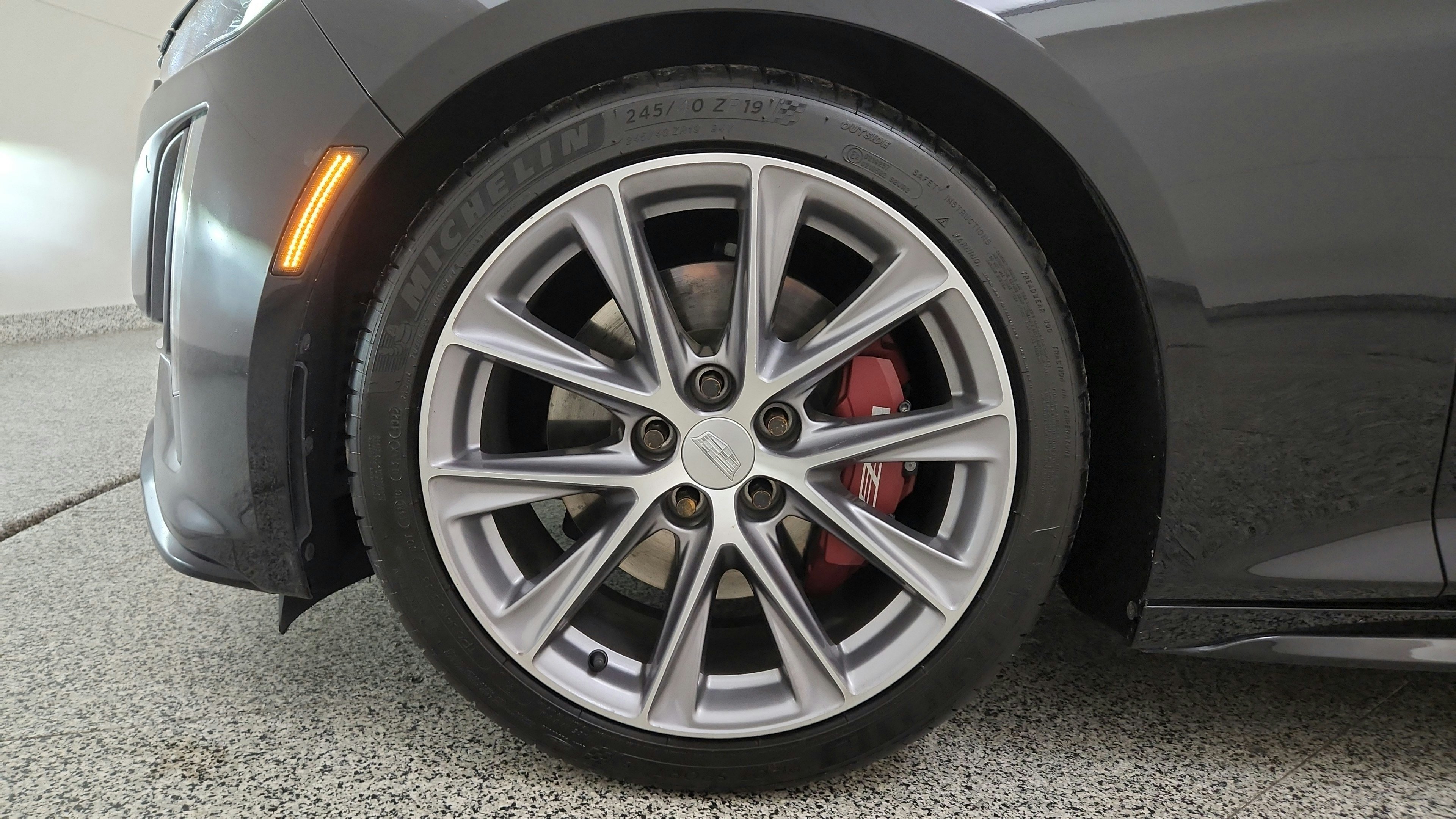 Used 2023 Cadillac CT5 V w/ Premium Package RWD image 38